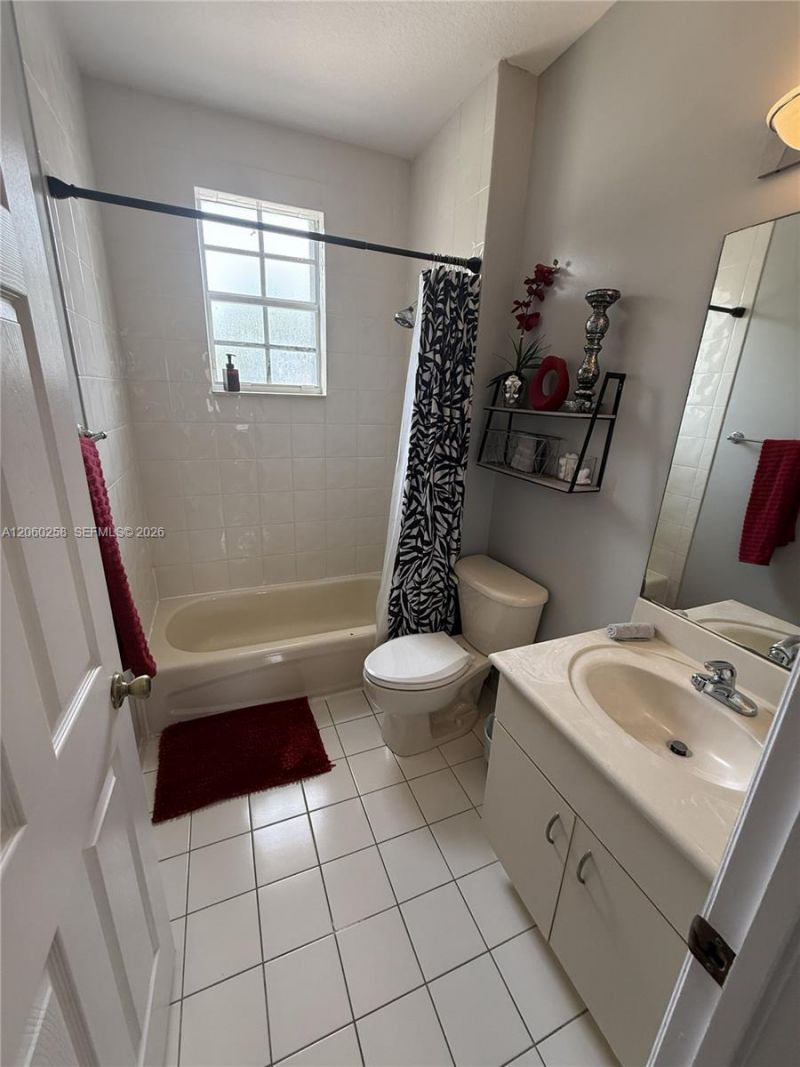 13966 SW 155th St , Miami, FL 33177 Photo