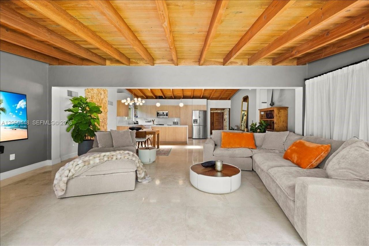 4344 S Douglas Rd , Miami, FL 33133 Photo