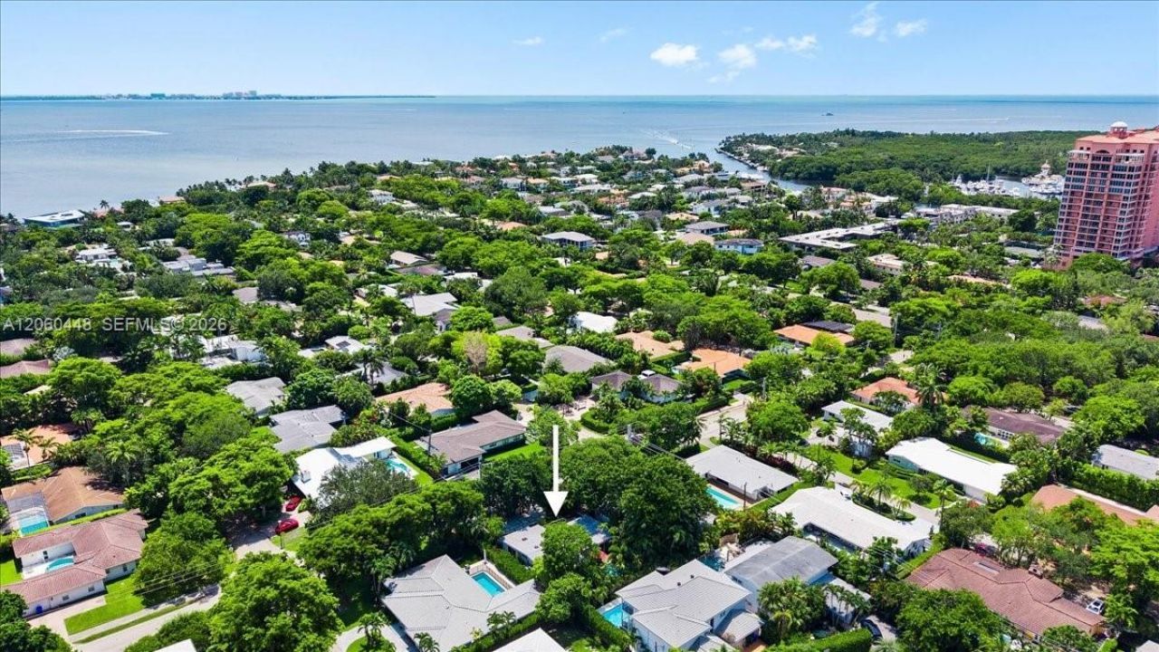 4344 S Douglas Rd , Miami, FL 33133 Photo