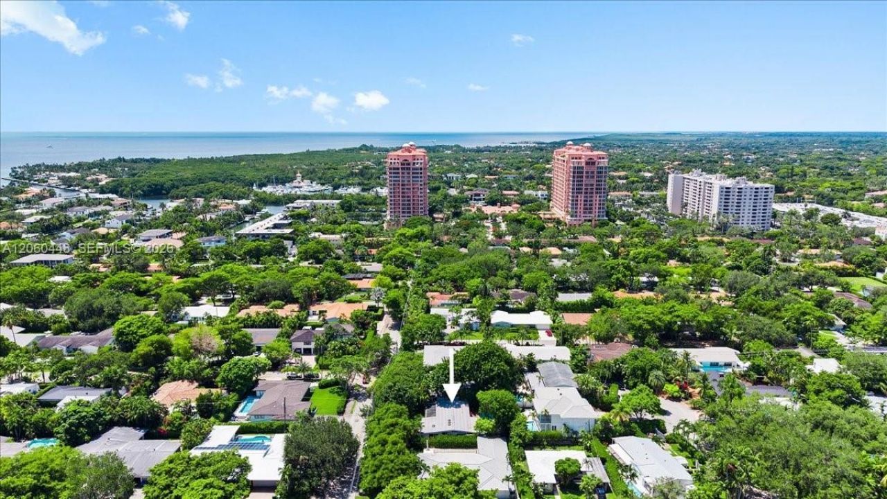 4344 S Douglas Rd , Miami, FL 33133 Photo