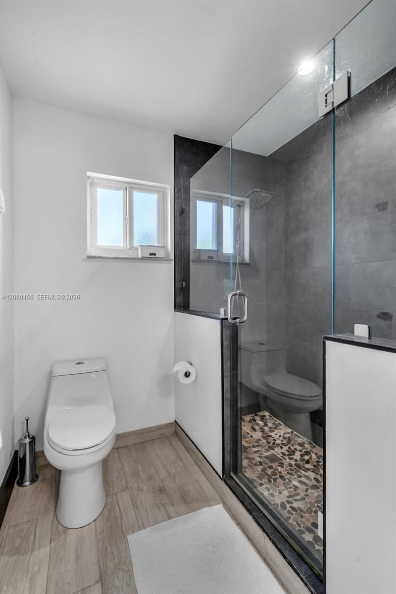 400 Central Blvd, Miami, FL 33144 Photo