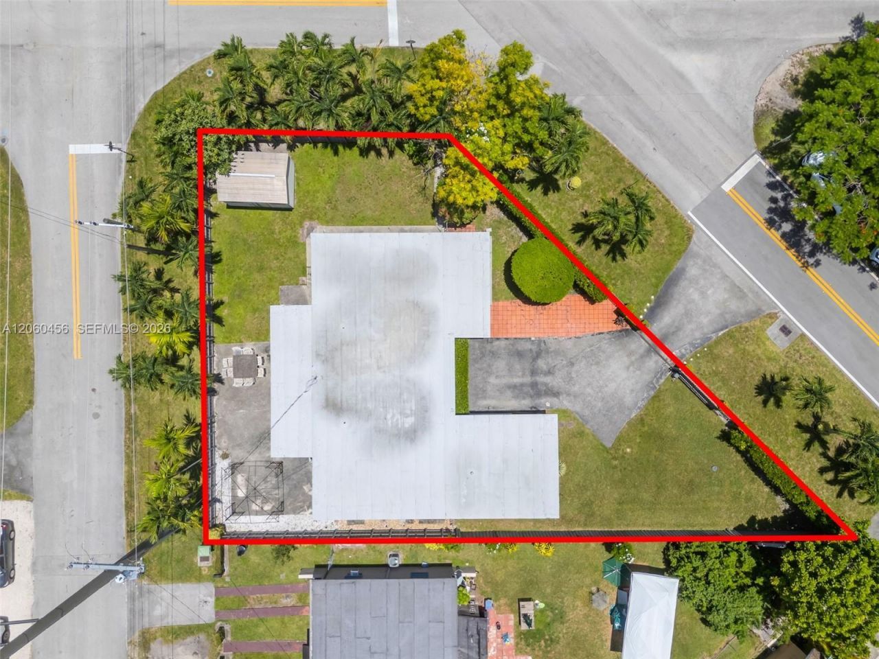 400 Central Blvd, Miami, FL 33144 Photo