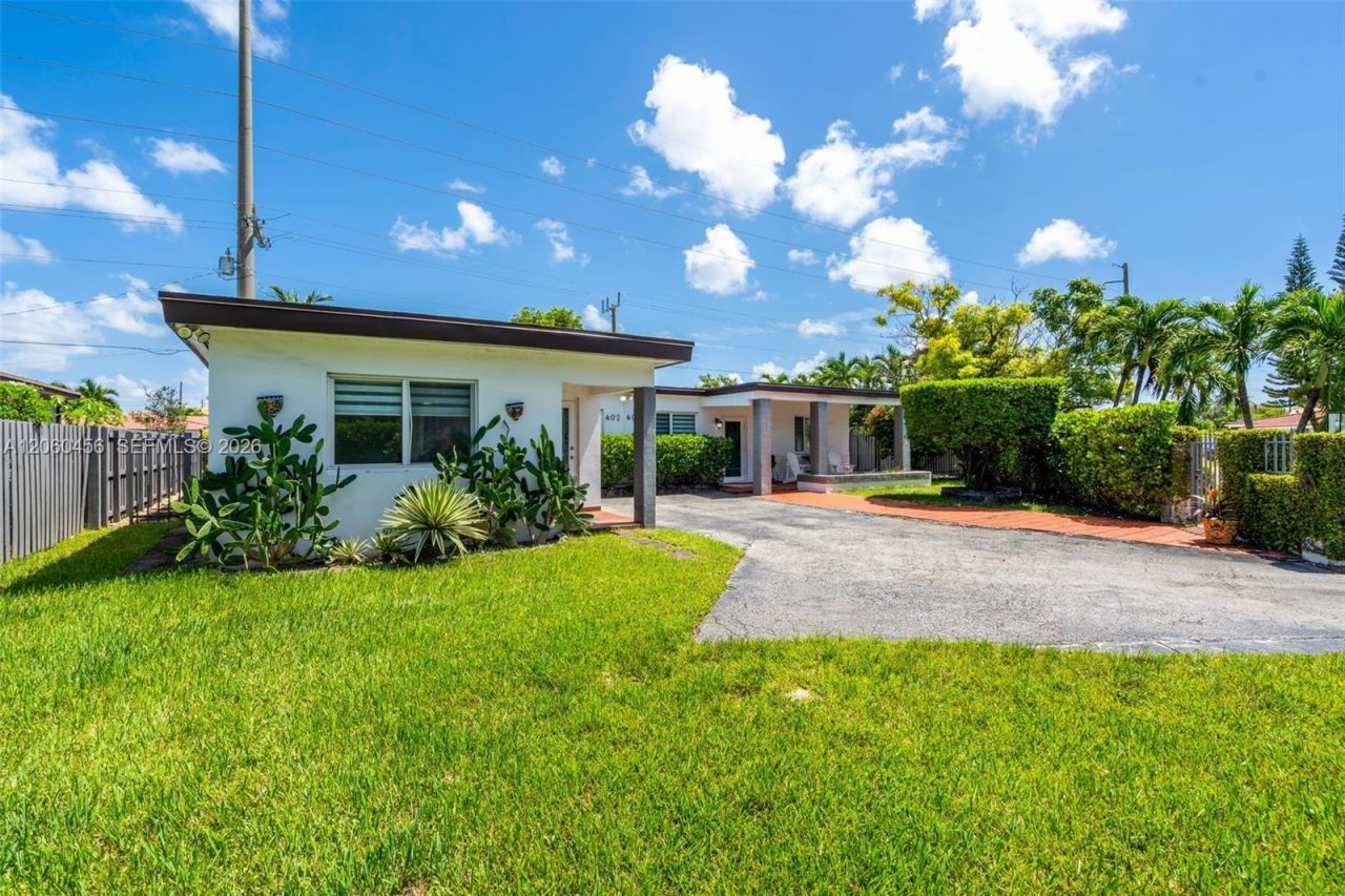 400 Central Blvd, Miami, FL 33144 Photo
