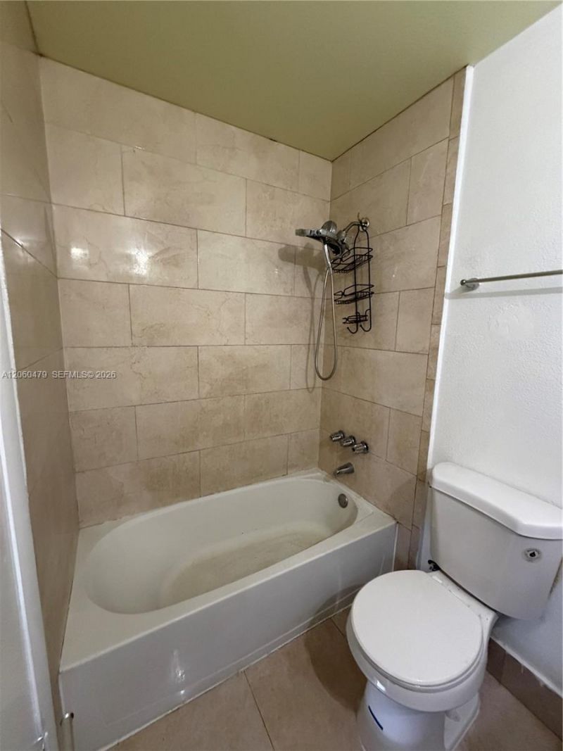 18602 NW 46th Ave, Unit 18602, Miami Gardens, FL 33055 Photo