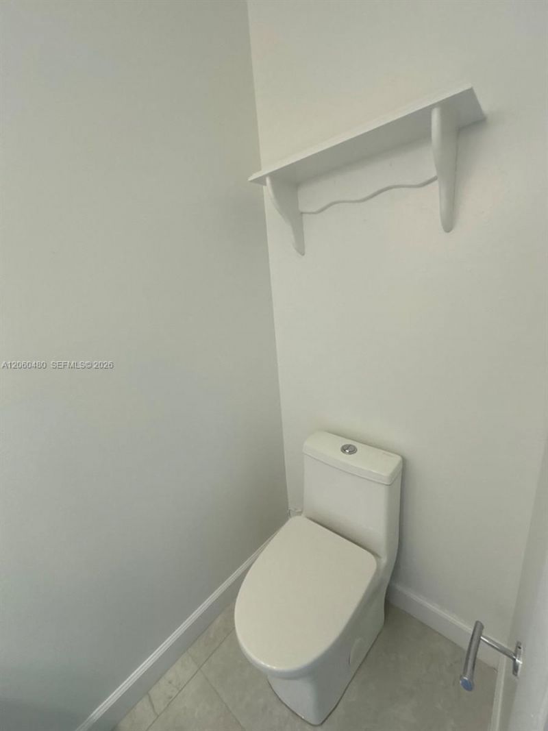 6900 NW 169th St, Unit 137G, Hialeah, FL 33015 Photo