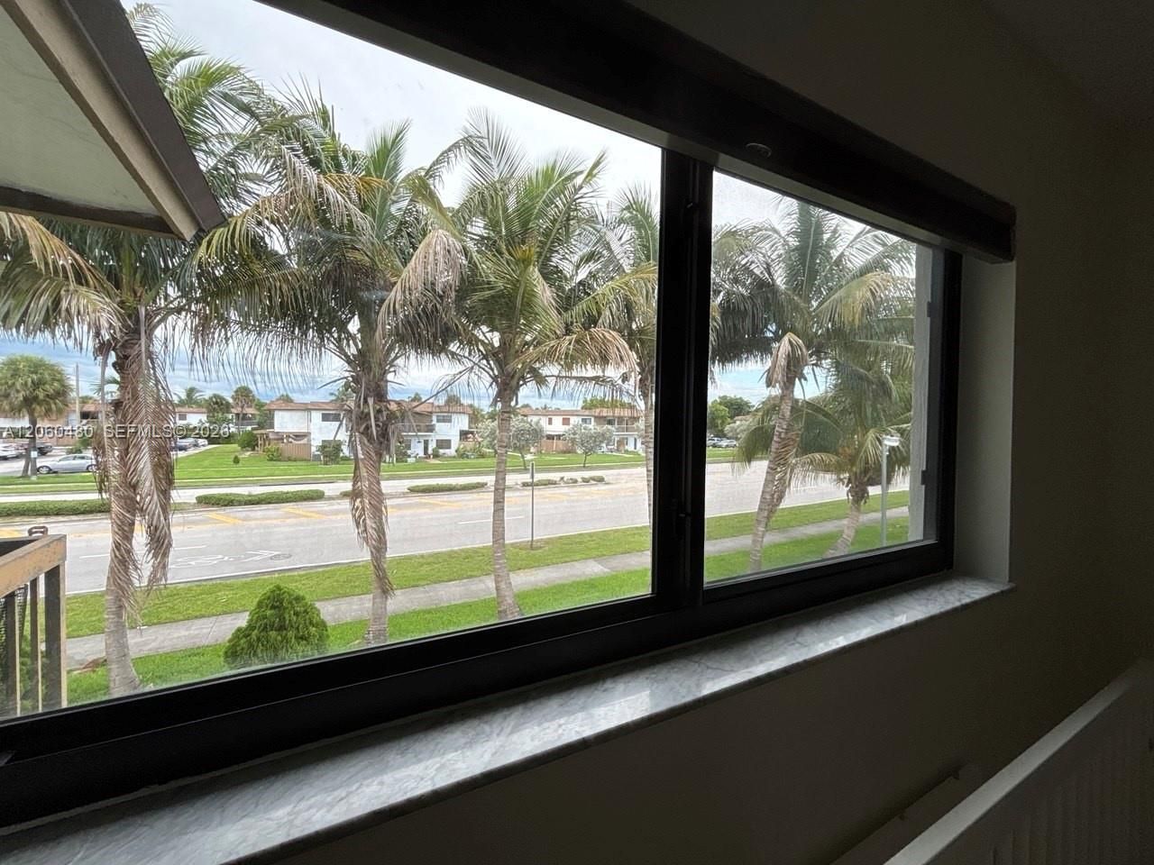 6900 NW 169th St, Unit 137G, Hialeah, FL 33015 Photo