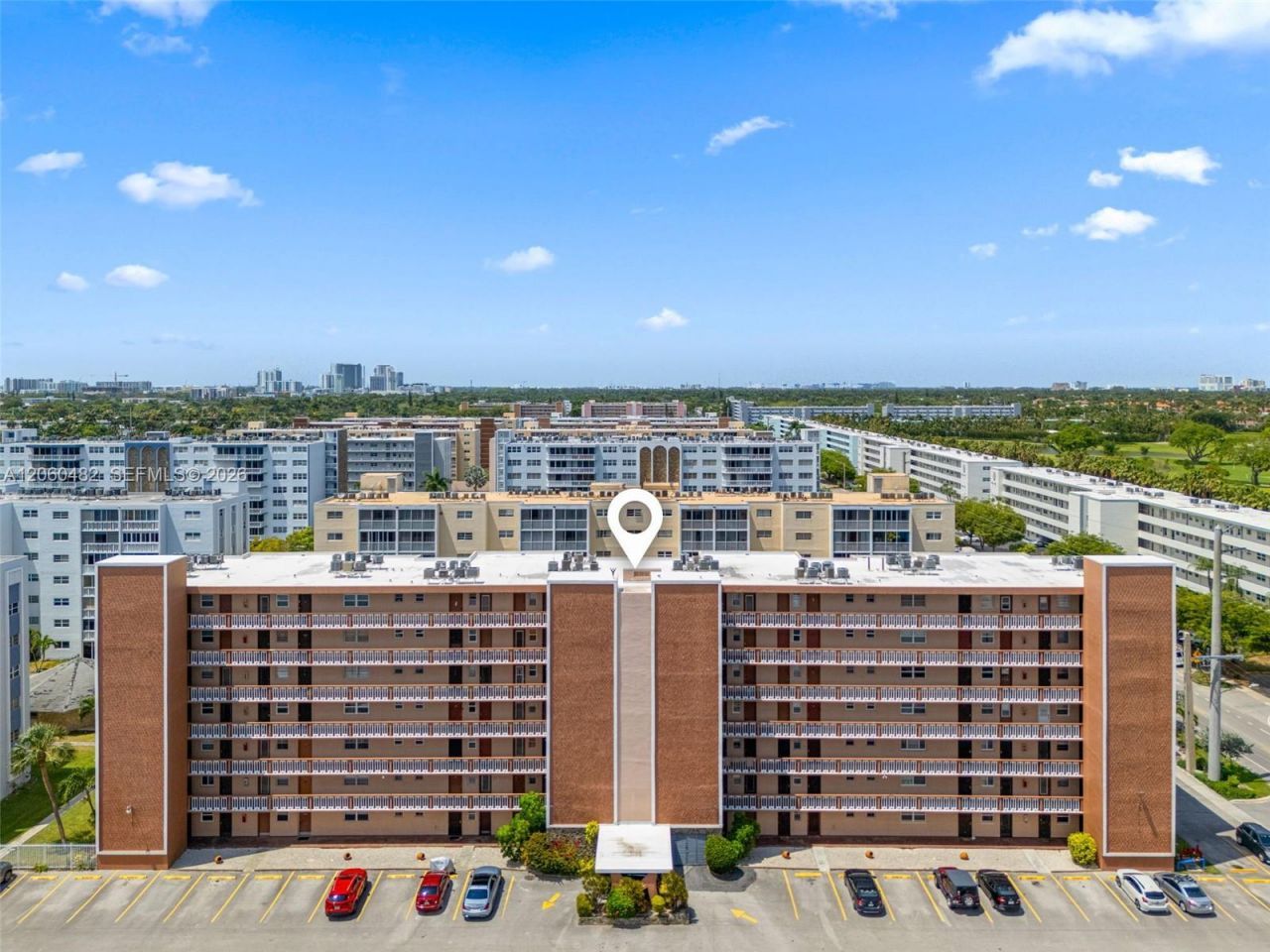 301 NE 14th Ave, Unit 207, Hallandale Beach, FL 33009 Photo