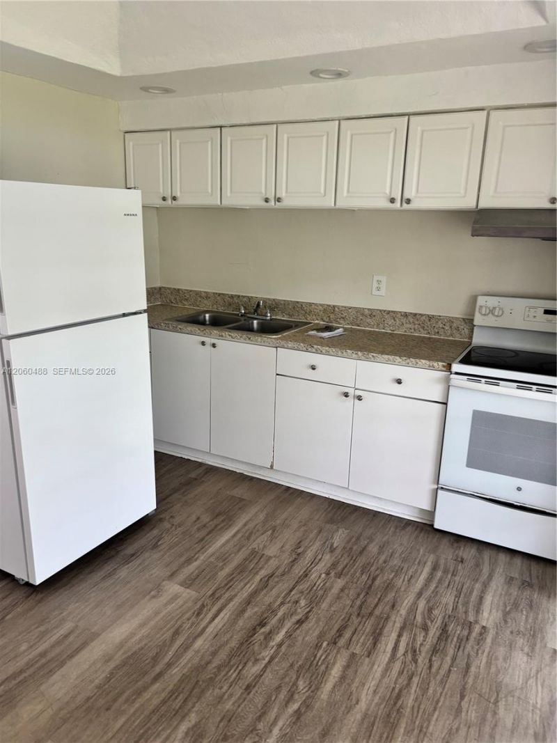 8924 NW 35th Ct, Unit 8924, Miami, FL 33147 Photo