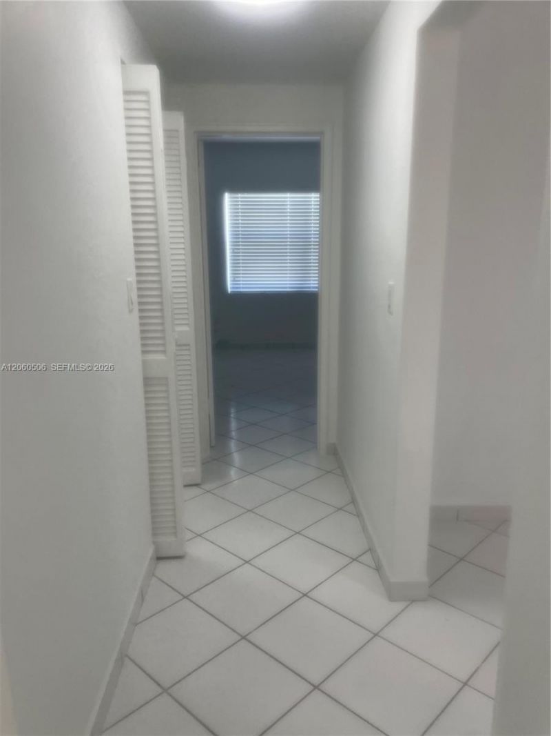 3430 SW 10th St , Unit 3, Miami, FL 33135 Photo
