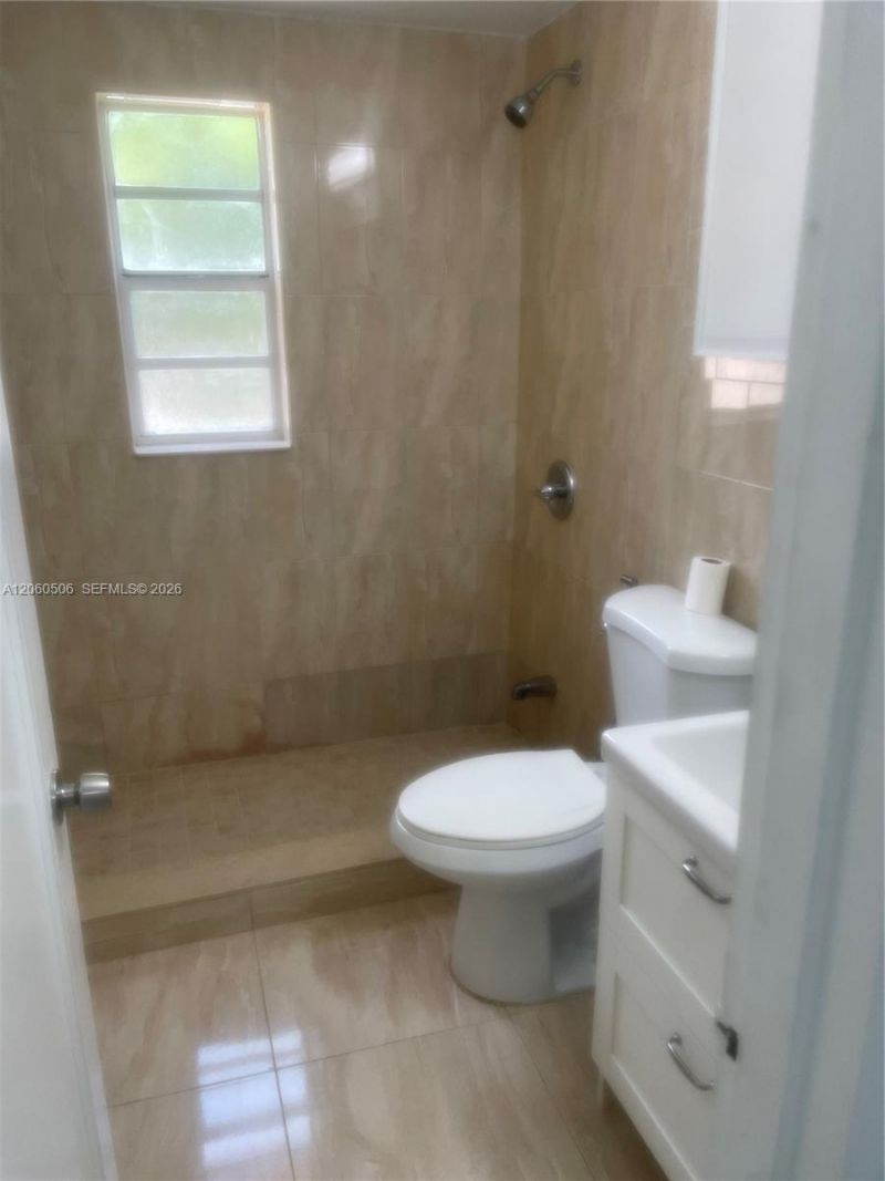 3430 SW 10th St, Unit 3, Miami, FL 33135 Photo