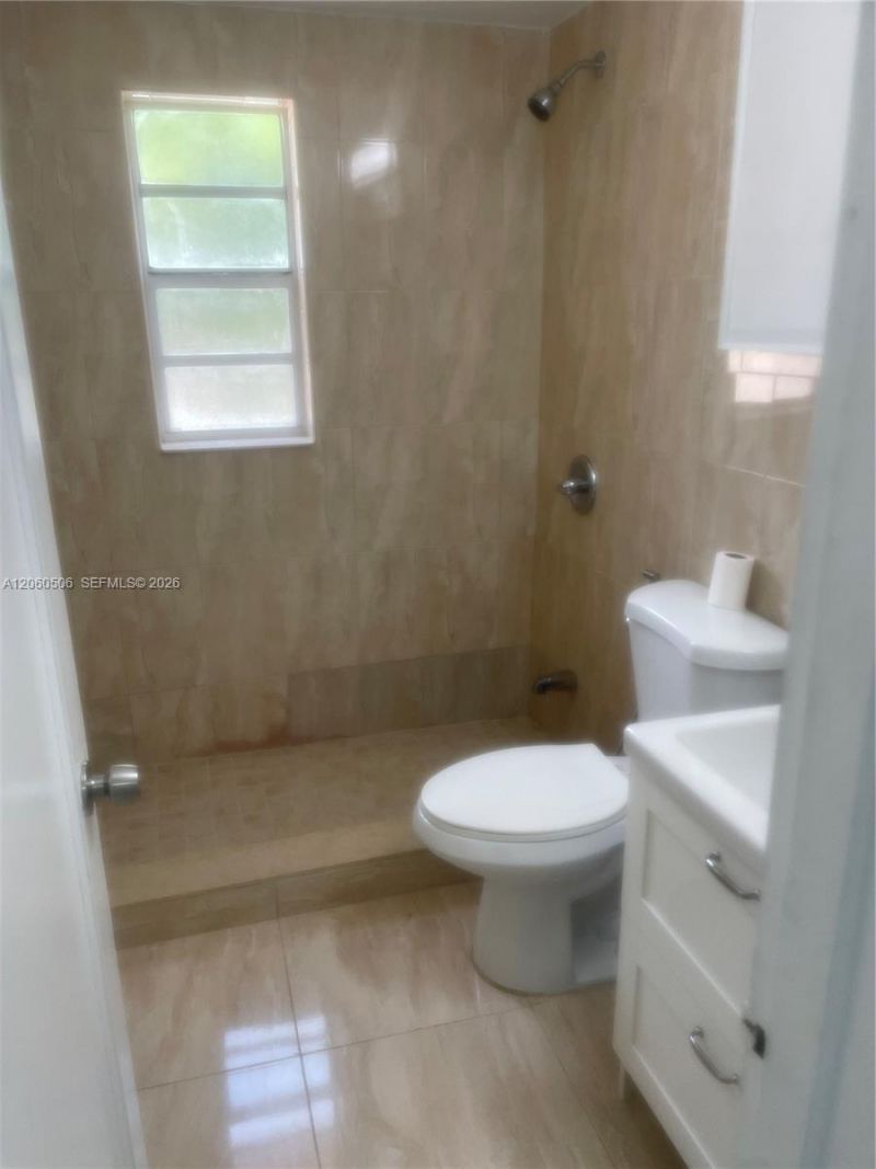 3430 SW 10th St, Unit 3, Miami, FL 33135 Photo