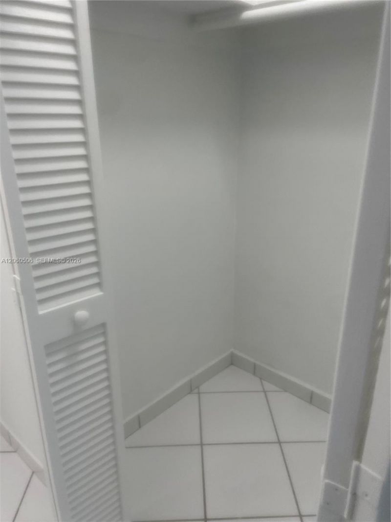 3430 SW 10th St , Unit 3, Miami, FL 33135 Photo