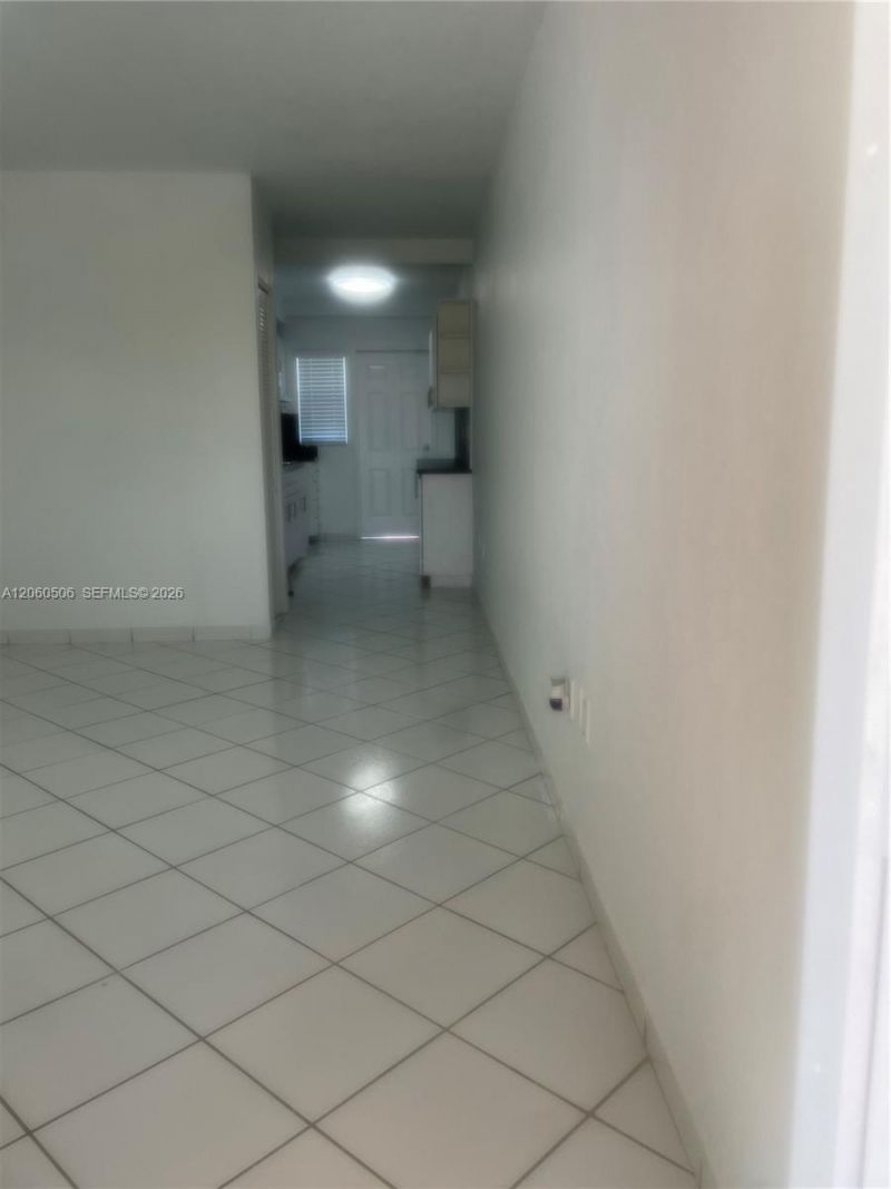 3430 SW 10th St, Unit 3, Miami, FL 33135 Photo