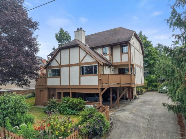 1335 Rudlin St , Victoria, BC V8V 3R9