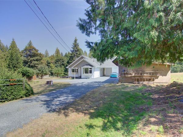 8147 Shasta Rd , Crofton, BC V0R 1K0