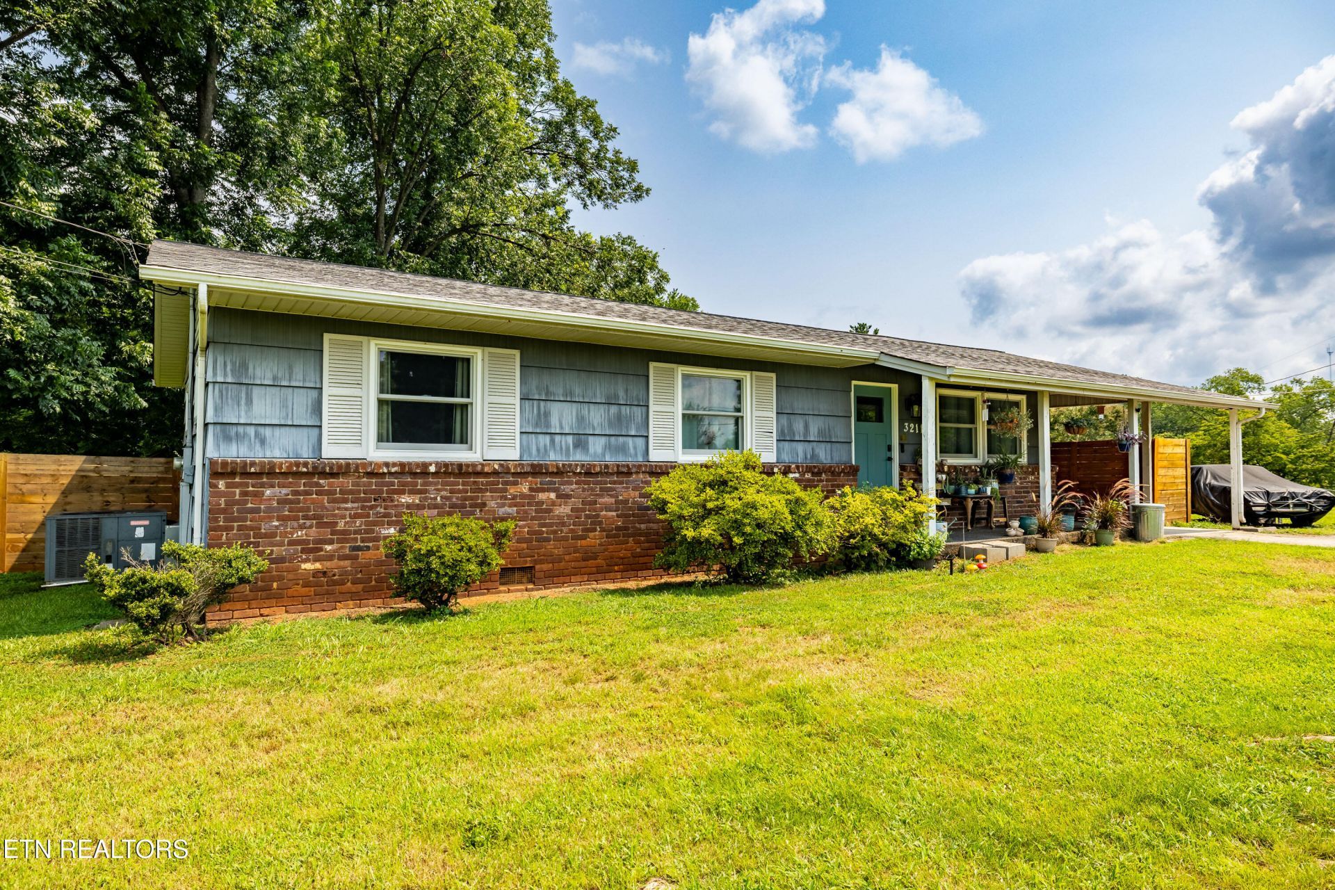 3211 Lineback Rd, Knoxville, TN 37921 Main Photo