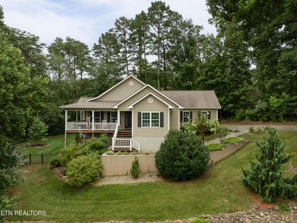 218 Seminole Circle, Loudon, TN 37774
