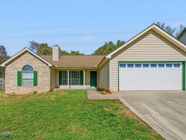 8765 Brucewood Lane, Knoxville, TN 37923