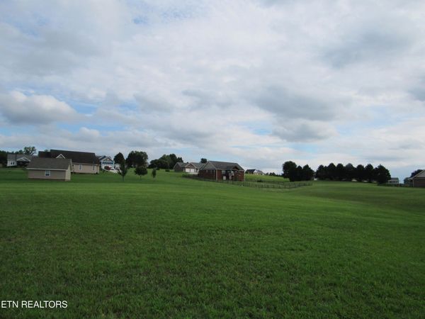 Old Hickory Circle, Madisonville, TN 37354