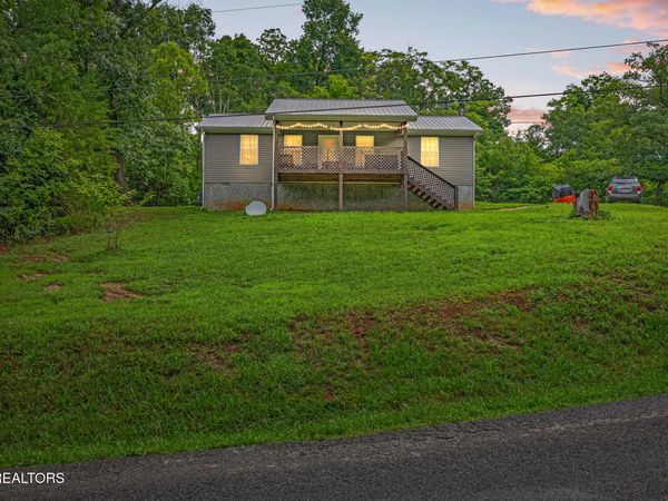 190 Homestead Rd, Madisonville, TN 37354