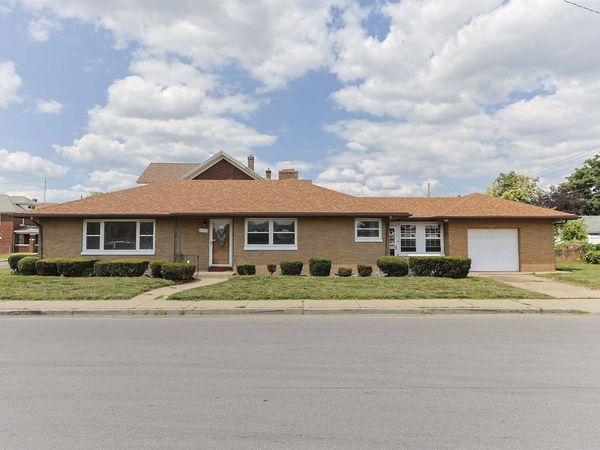 2321 Huron Street, South Bend, IN 46619