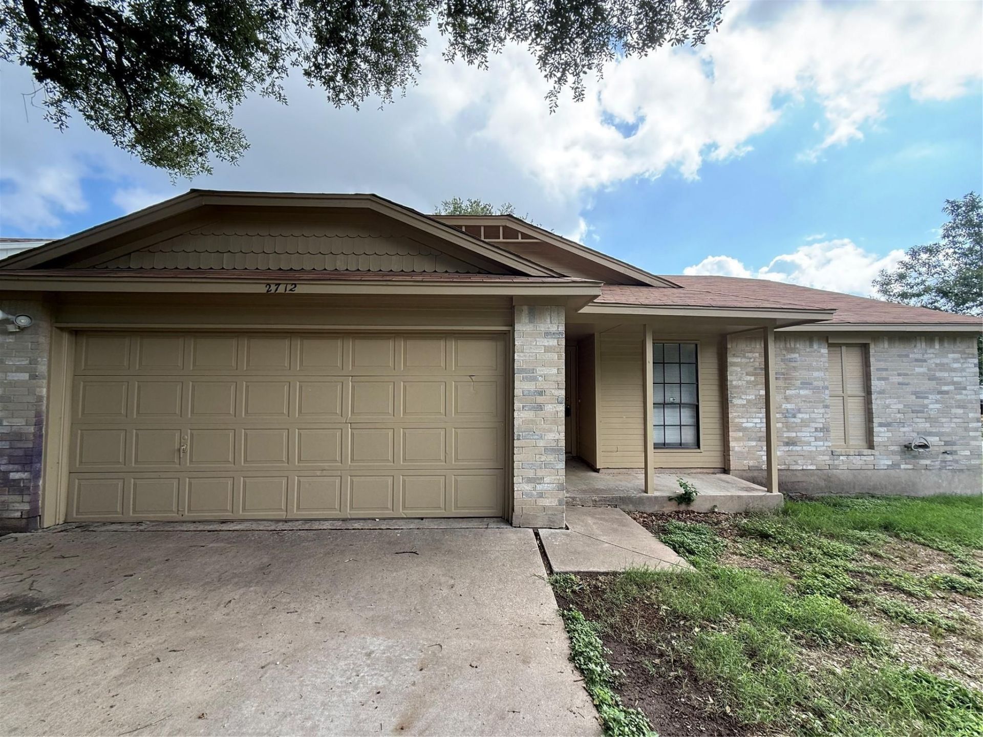 2712 Cameron Loop, Austin, TX 78745 Main Photo