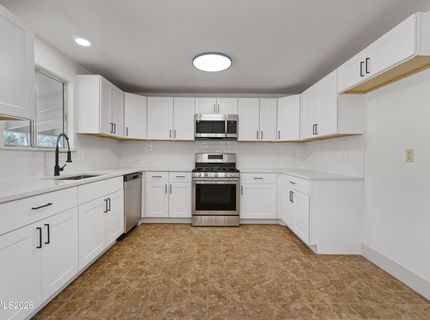 102 Ring Road, Dayton, NV 89403 Photo
