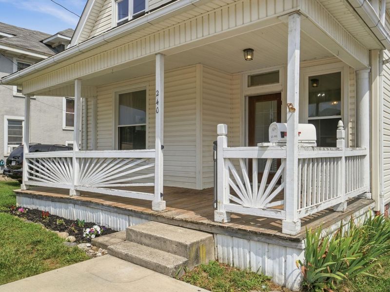 240 E Main Street, West Jefferson, OH 43162 Photo 5