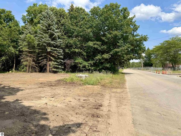 29 Buckley, Elk Rapids, MI 49629