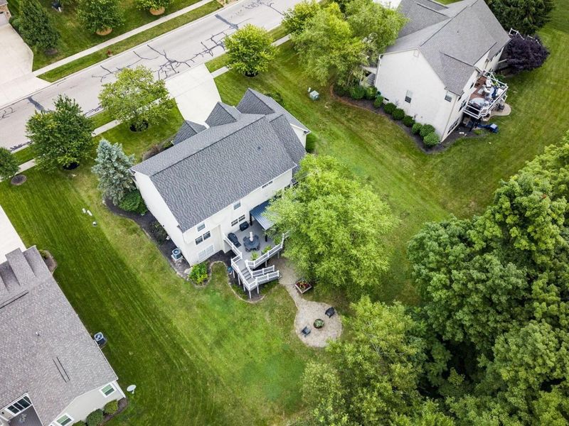 1858 Hazelwood Drive , Pataskala, OH 43062 Photo 4