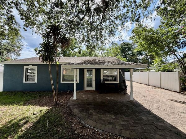 3926 W CHERRY STREET , TAMPA, FL 33607