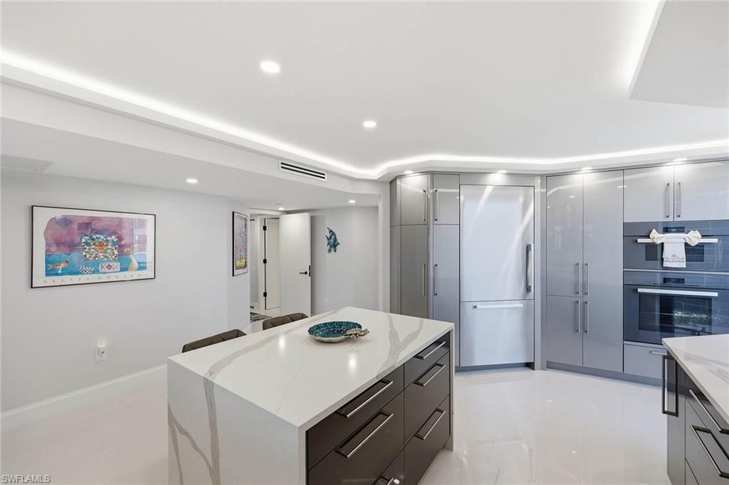 4751 Gulf Shore Blvd N, Unit 1408, Naples, FL 34103 Photo