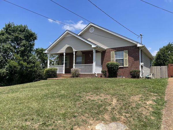 428 Newton Ct , Nashville, TN 37209