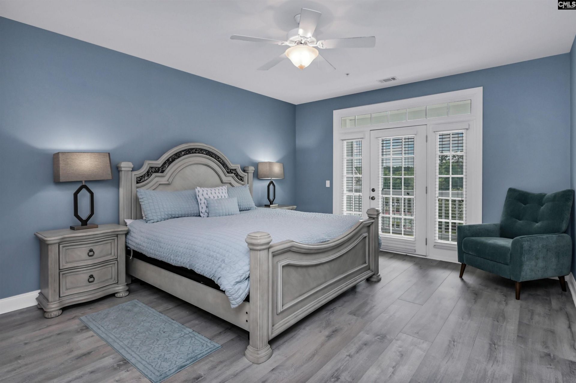 120 Breezes Drive  Photo 13