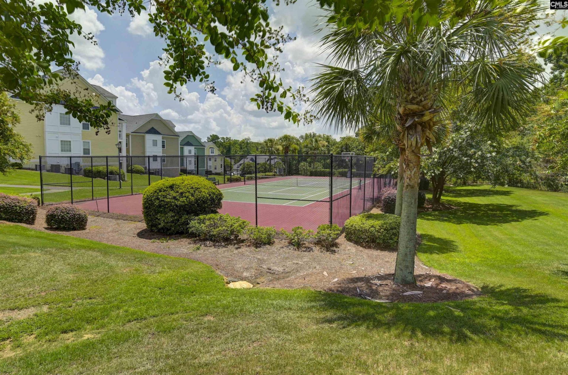 120 Breezes Drive  Photo 34