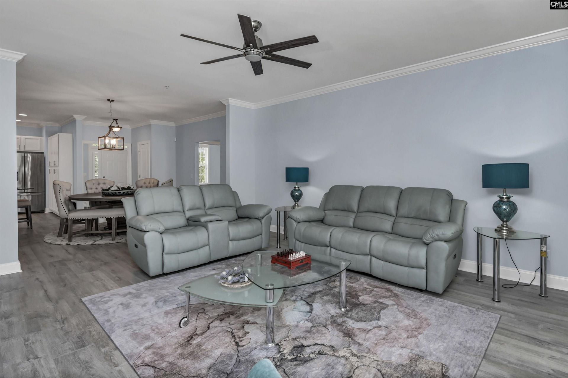 120 Breezes Drive  Photo 5