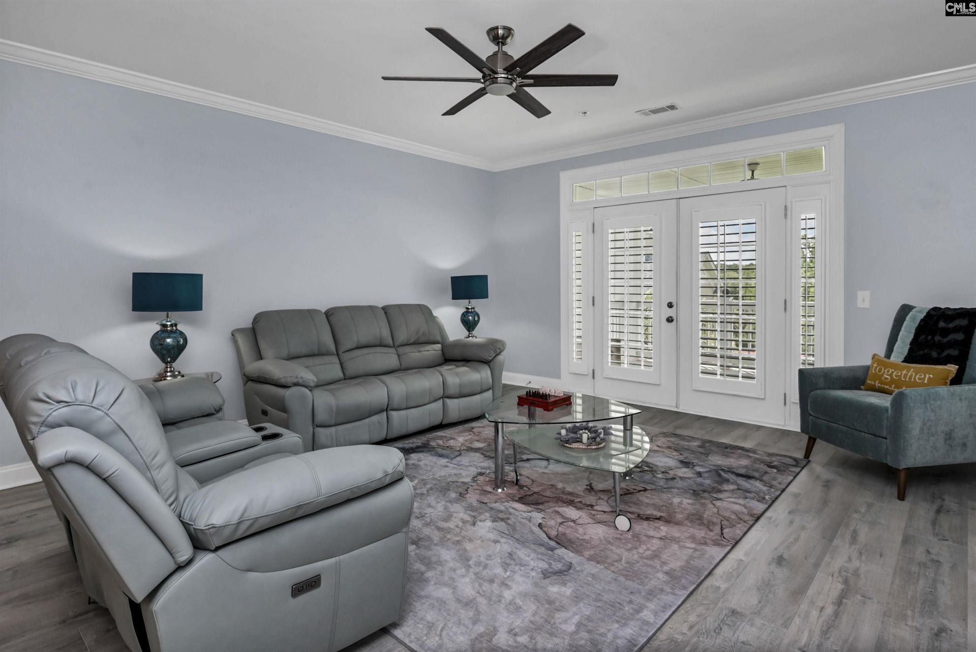 120 Breezes Drive  Photo 6