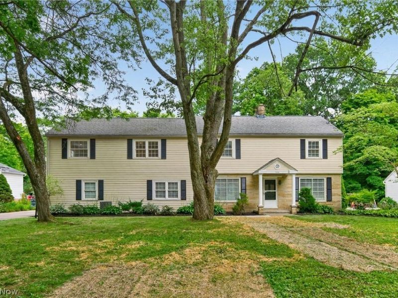 444 Hampshire Road, Akron, OH 44313 Photo 2