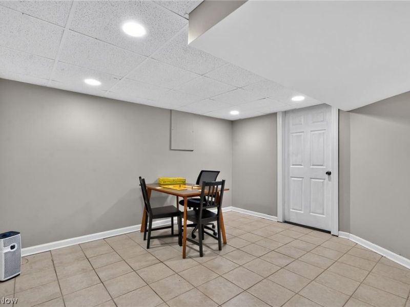 444 Hampshire Road, Akron, OH 44313 Photo 28