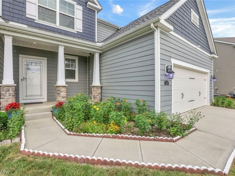 106 Cedarhurst Court, Pickerington, OH 43147 Photo 2