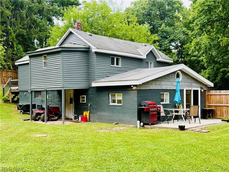 137 Penfield Road , Wintersville, OH 43953 Photo 1