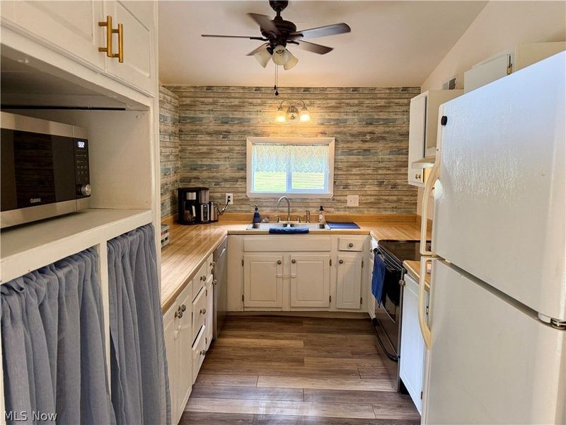 137 Penfield Road , Wintersville, OH 43953 Photo 16