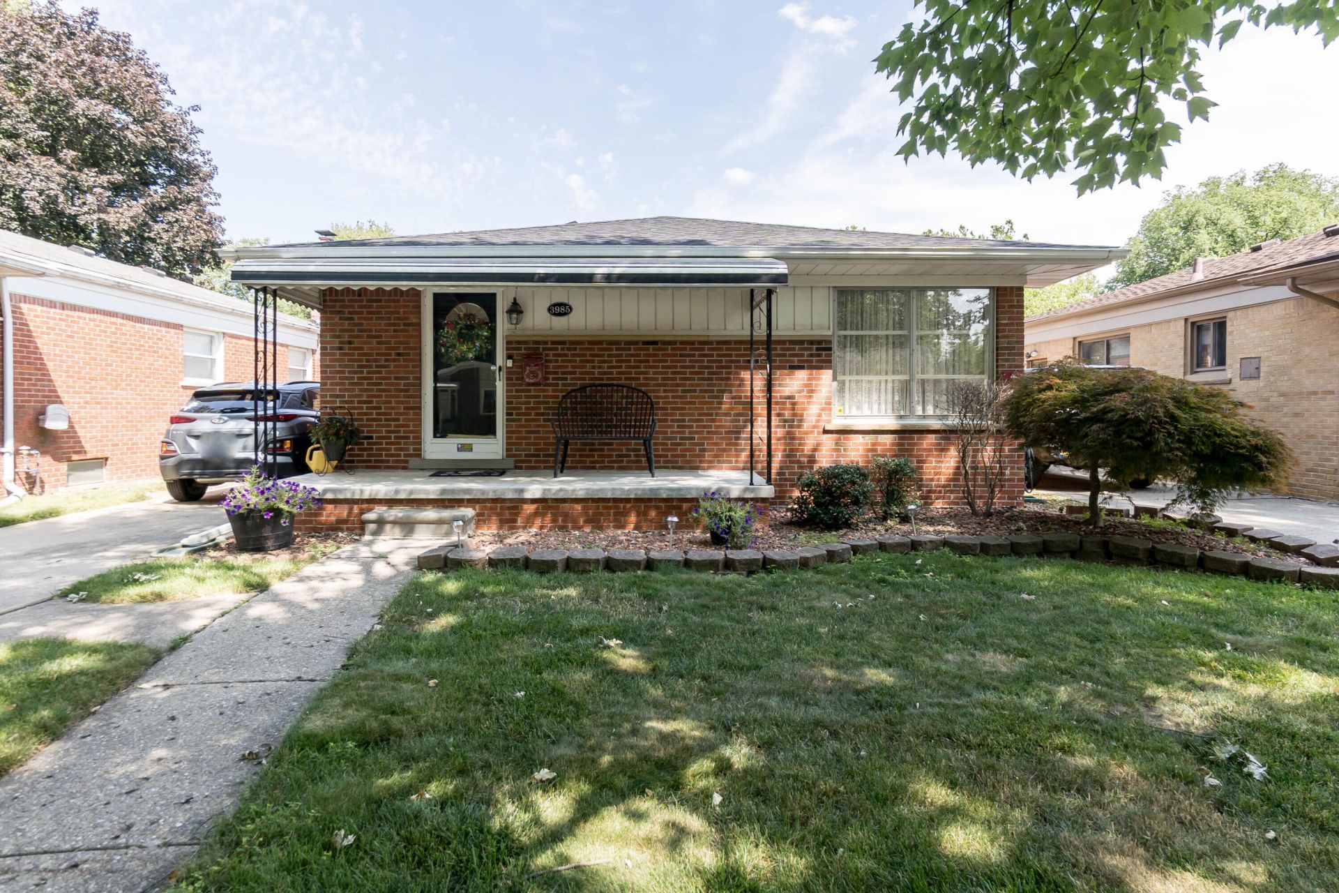 3985 Harding Street, Dearborn Heights, MI 48125 Main Photo