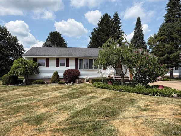 200 Howard Street , Canastota, NY 13032
