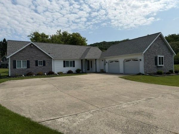 24 Marick Park Drive , Hornell, NY 14843