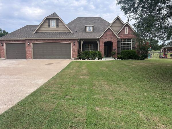 601 S Supernaw Avenue, Skiatook, OK 74070
