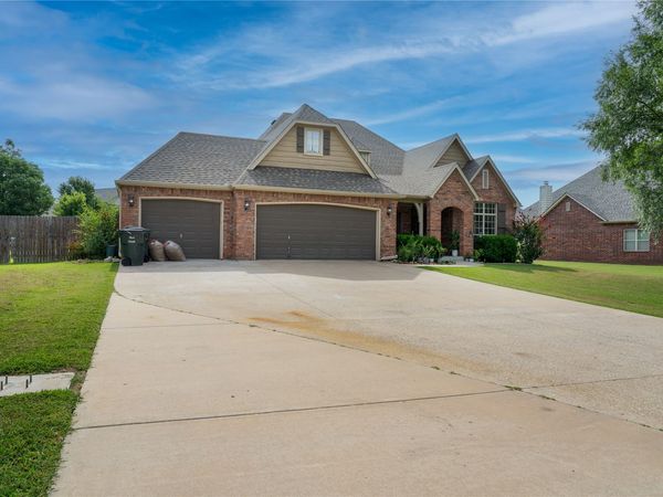601 S Supernaw Avenue, Skiatook, OK 74070