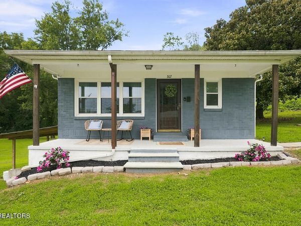 307 Miller St, Livingston, TN 38570