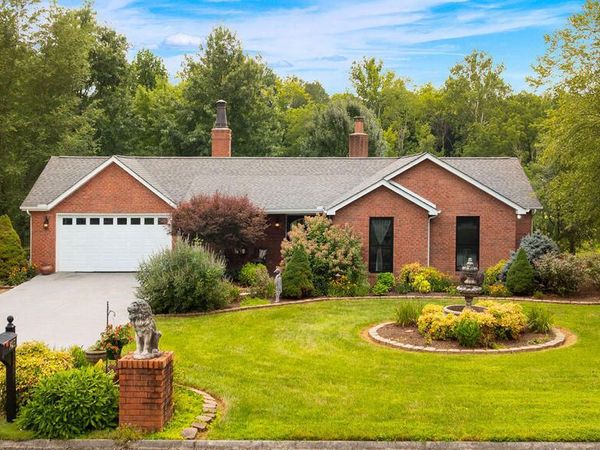 7425 Casselberry Circle, Corryton, TN 37721