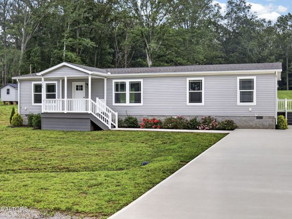 1700 Anna Maria Lane, Cookeville, TN 38501